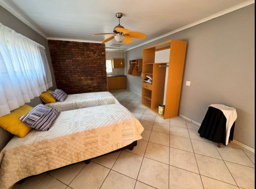 6 Bedroom Property for Sale in Orkney Park North West
